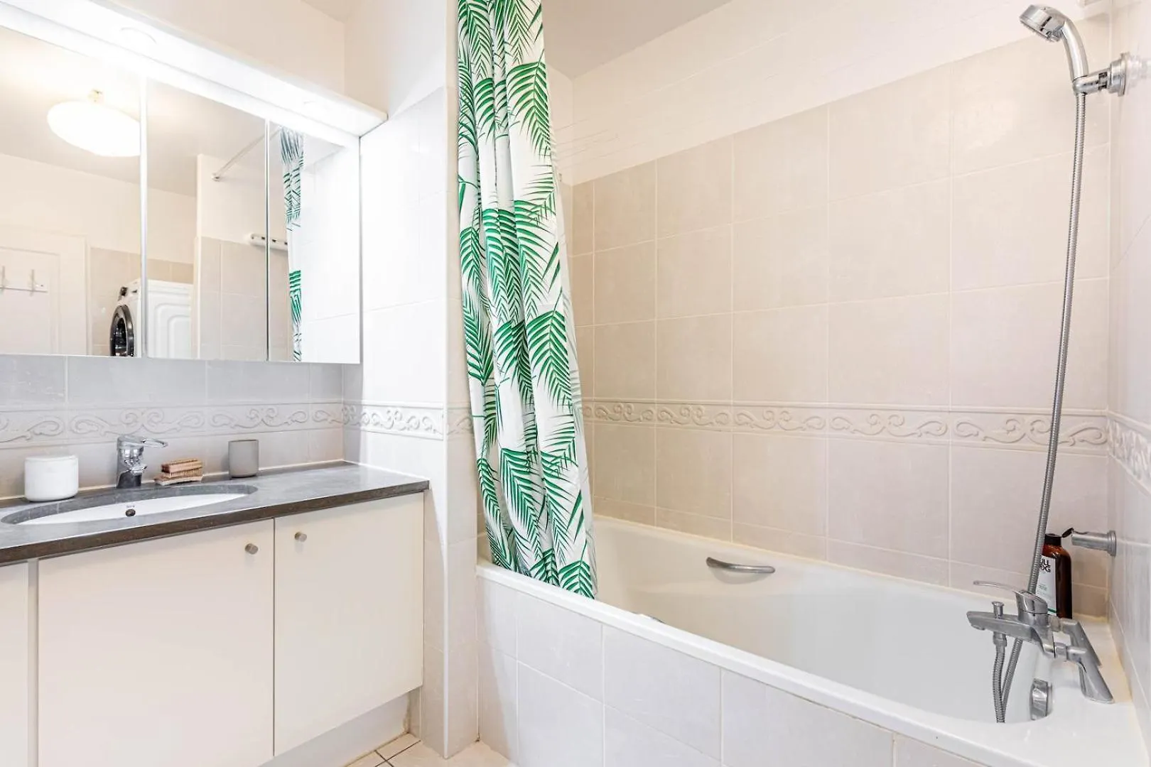 Guestready - Charming Near Palais Garnier Daire *